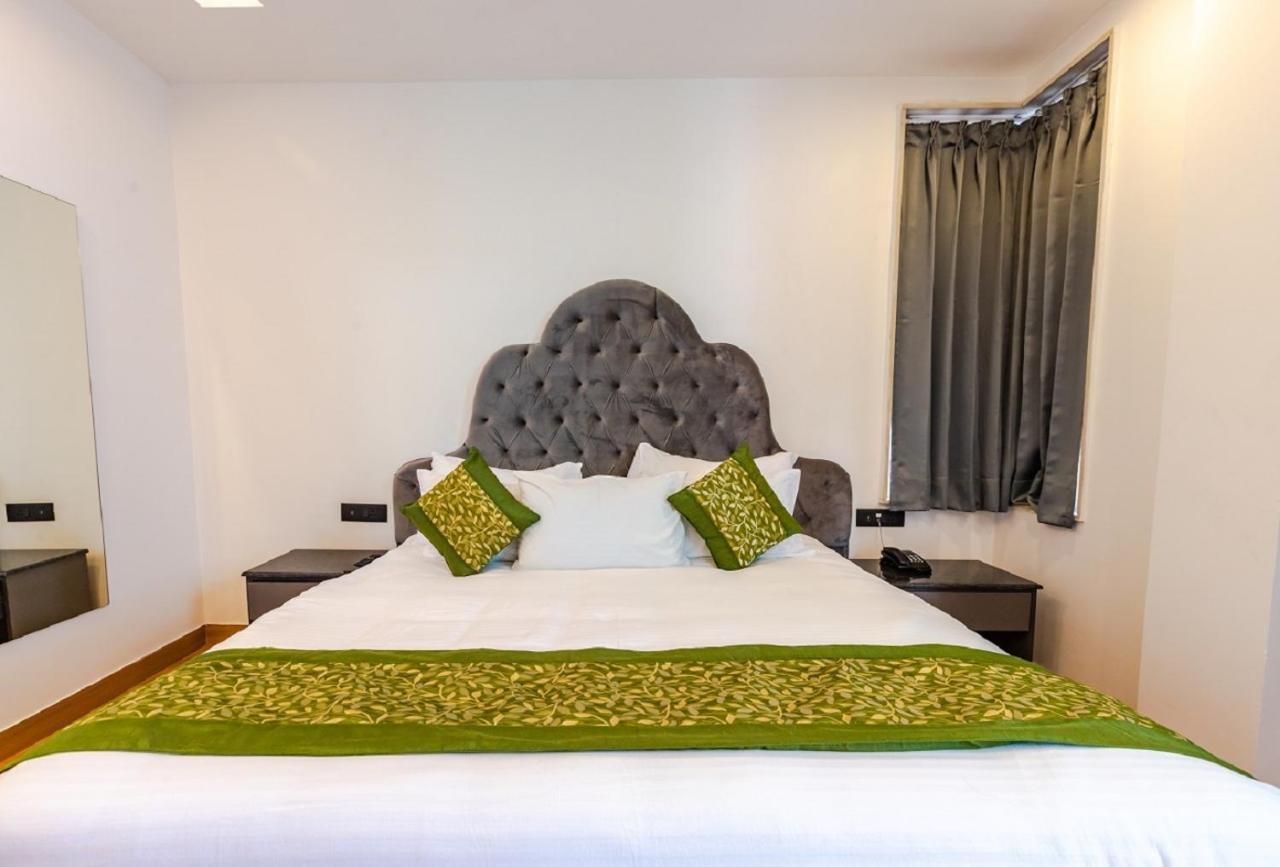 Mayur By Roomsinc Delhi Nova Deli Exterior foto